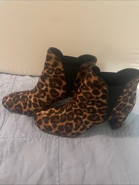 White House Black Market Leopard Print Ankle Booties - Brown & Black